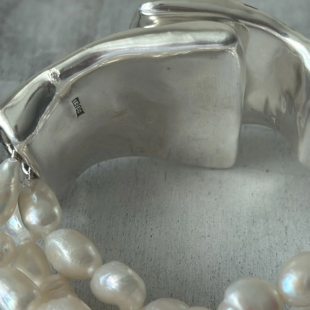 E&L 925 Sterling Silver Israel Fresh Water Pearl Electroform Magnetic Bracelet